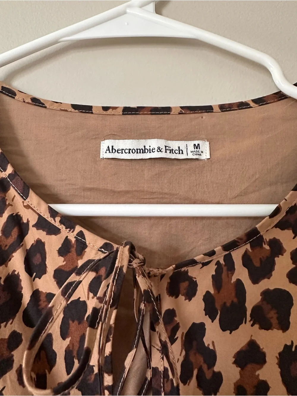 Brand New! Abercrombie & Fitch Leopard Print Puff Sleeve Top - Brown & Black